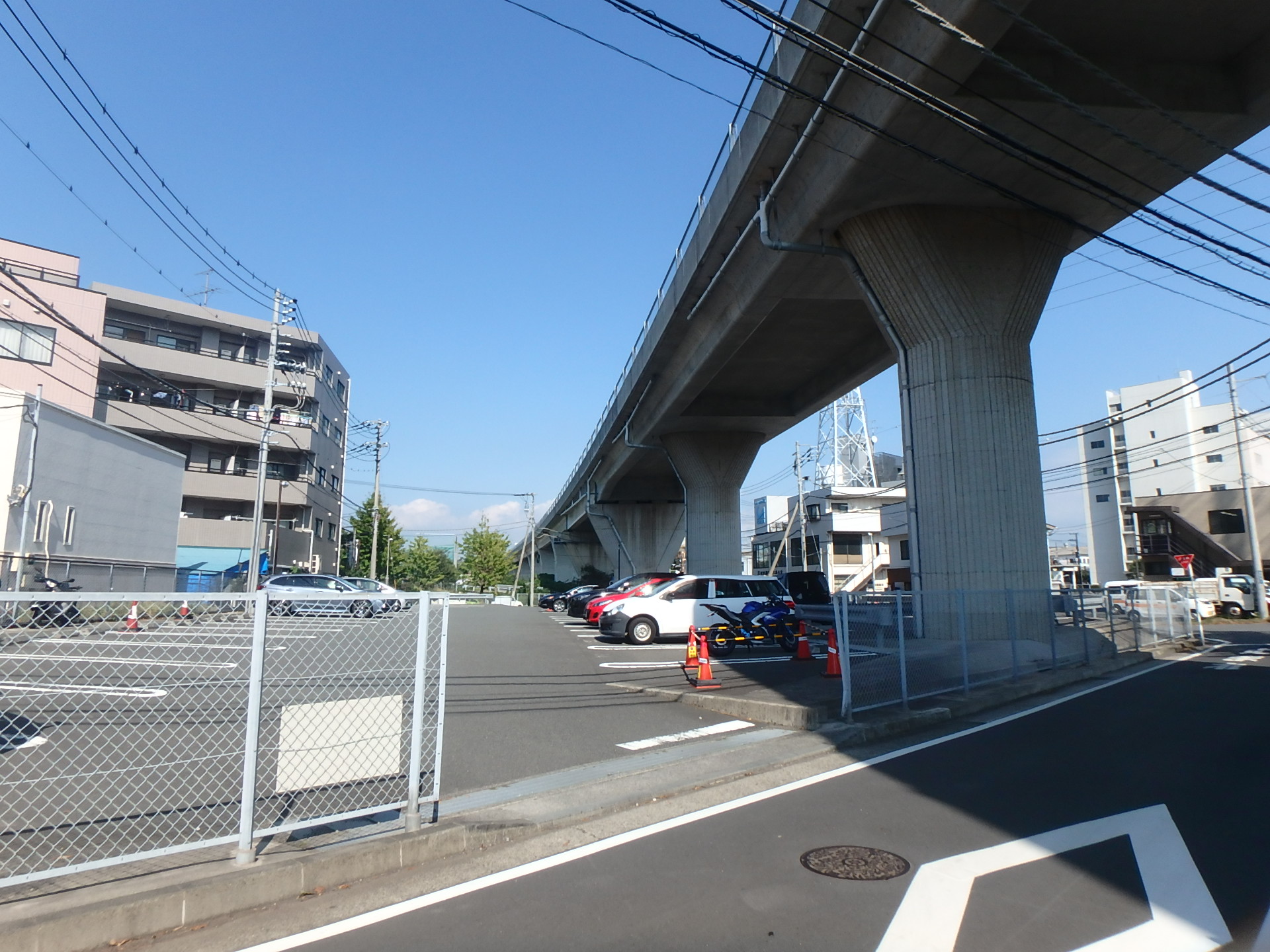 横浜横須賀道路 佐原駐車場
